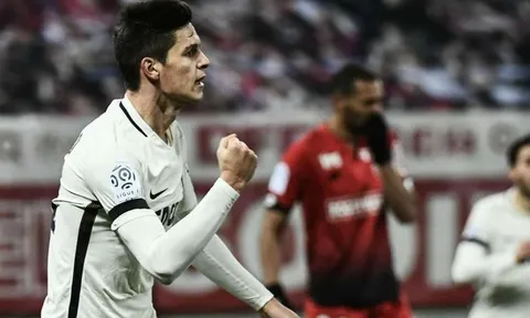 Barca hành quân đến Celta Vigo, không Messi và Suarez