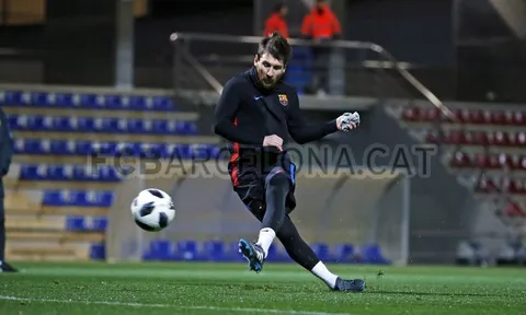 Dàn sao Barca tập luyện trước Bán kết Cúp nhà Vua