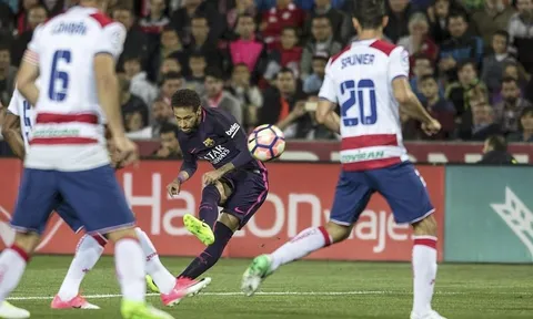 Neymar đạt cột mốc lịch sử, Barca đánh bại Granada trong ngày không Messi