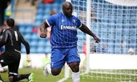 Adebayo Akinfenwa - Chàng béo đầy tài năng của làng túc cầu