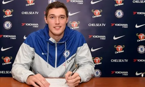 Andreas Christensen rạng rỡ ký giao ước với Chelsea