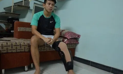 Anh Khoa giải nghệ và nỗi hổ thẹn của bóng đá bạo lực