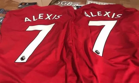 Áo số 7 của Sanchez ở Man Utd đã được bày bán