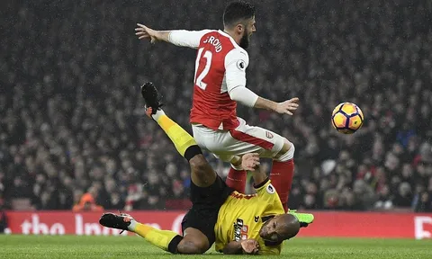 Chùm ảnh: Thất thủ tại pháo đài Emirates, Arsenal dâng vị trí thứ 2 cho Tottenham