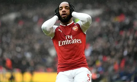 Arsenal đón tin vui: Lacazette bình phục thần tốc