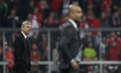 Arsenal trả giá vì bỏ qua Guardiola để tiếp tục với Wenger