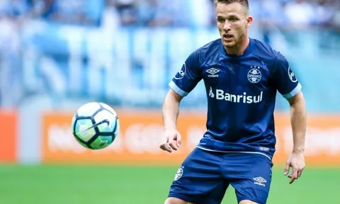Arthur Melo - Sao trẻ sắp cập bến Barcelona