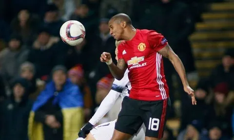 Ashley Young từng chơi rất bùng nổ tại Manchester United