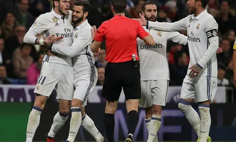 Bale nhận thẻ đỏ, Real may mắn cầm hòa Las Palmas nhờ sự tỏa sáng của Cr7