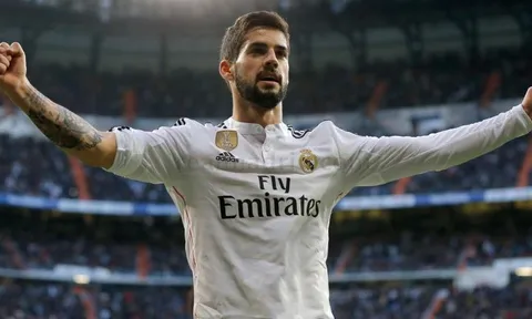 Bàn mở tỷ số của Isco trong trận Granada