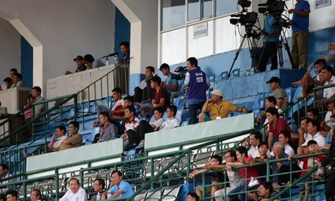 Bản quyền truyền hình V-League vẫn khó bán