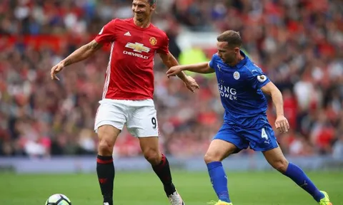 Bàn thắng giúp Zlatan Ibrahimovic lập kỷ lục tại NHA