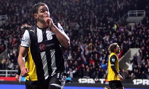 Bàn thắng kinh điển: Hatem Ben Arfa vs Blackburn