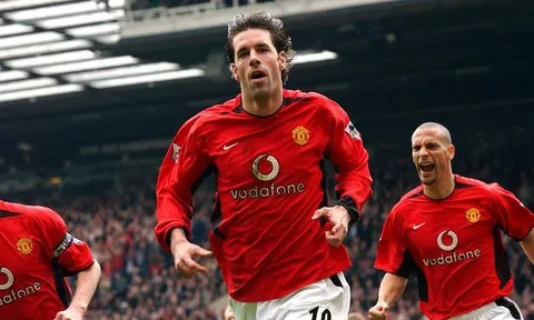 Bàn thắng kinh điển: Ruud van Nistelrooy vs Fulham