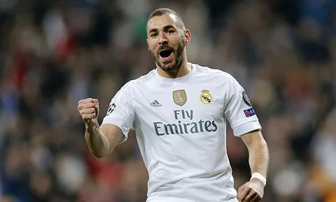 Bàn thắng trong tư thế việt vị của Benzema trong trận gặp Granada