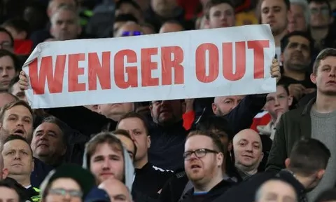 Bản tin BongDa ngày 19-03 | Thua tan nát, Wenger ngày càng rời xa Arsenal