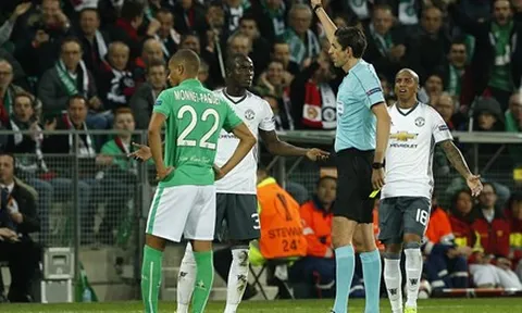 Bản tin BongDa ngày 23-2 | Man United trả giá đắt trên đất Pháp