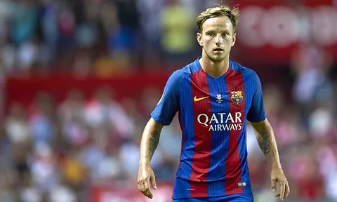 Barca có 'biến': Rakitic không hài lòng với Enrique?