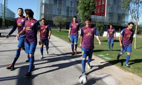Barca mua Coutinho: Lò La Masia đang dần 'bốc hơi'