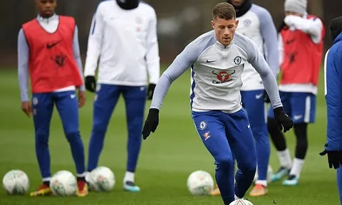 Barkley hòa nhập tốt, nhưng chưa thể ra mắt Chelsea