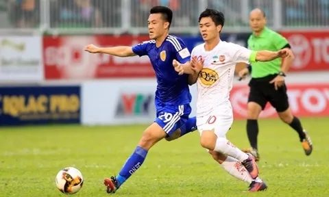 Bầu Đức và ngôi vô địch V-League: Đi nhẹ, nói khẽ mới sợ!