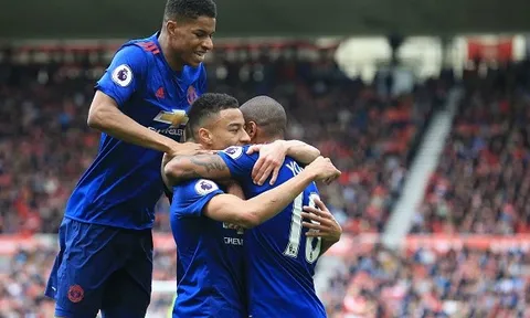 Bay vào Top 5, Man Utd lập kỷ lục 'vô tiền khoáng hậu'