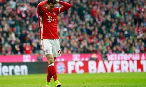 Bayern Munich 1-1 Schalke (vòng 19 Bundesliga)