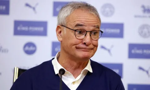 Bị sa thải, HLV Ranieri hành động không ngờ