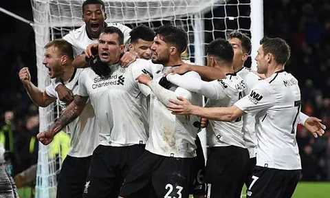 Bộ đôi trung vệ hóa người hùng, Liverpool giành thắng lợi ở phút 90+4