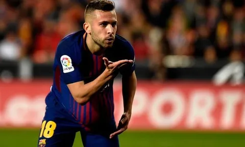 Bỏ lại thất bại sau lưng, Jordi Alba hí hửng làm bố lần đầu