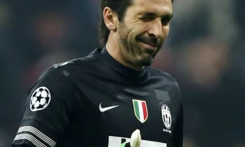 Đại gia Trung Quốc công khai chèo kéo Buffon