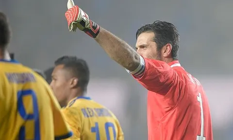 Buffon tỏa sáng, Juve chiếm lợi thế lớn tại Coppa Italia