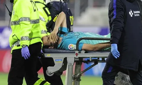 Busquets chấn thương nặng, đồng đội chưa hết sốc