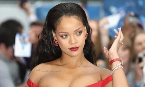 Ca sĩ bốc lửa Rihanna là một "Gooner" thật sự