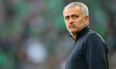 Các CLB Premier League mùa này chết dí ở vị trí nào trên bảng xếp hạng lâu nhất