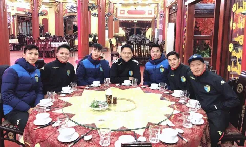 Các tuyển thủ U23 rạng rỡ trong ngày hội quân với CLB