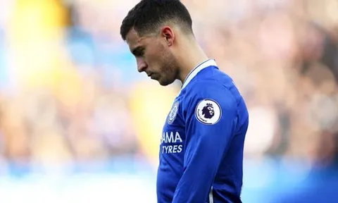 CĐV Chelsea lo sốt vó vì tình hình của Hazard