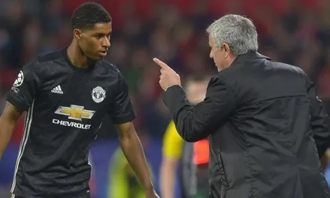 Chê Mourinho, Frank de Boer dính trọn 'đòn thù' cay nghiệt