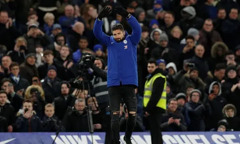 Chelsea thua tiếp, Conte chia tay?