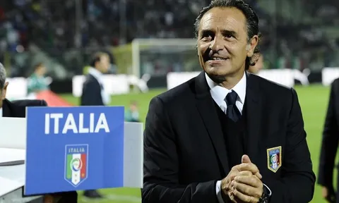 Chia tay Valencia, Prandelli trở lại Serie A tìm việc