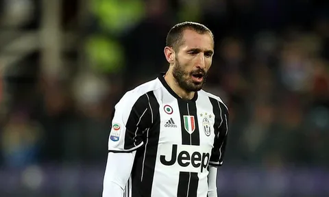 Chiellini: 'Không cần chơi đẹp, nhưng phải thông minh'