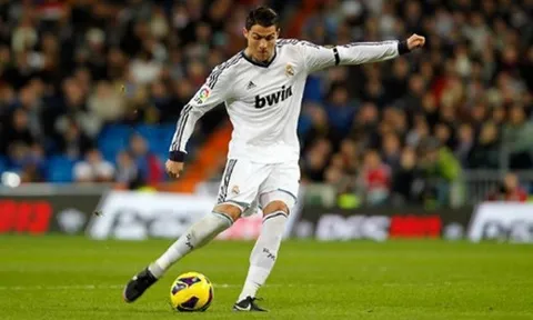 Chiêm ngưỡng những pha nã rocket của CR7
