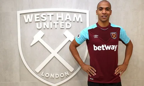 CHÍNH THỨC: Mục tiêu M.U cập bến West Ham