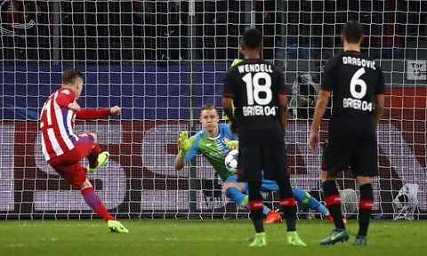 Chùm ảnh: Atletico bắn phá tan tành sân Bay Arena