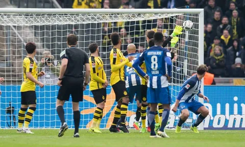 Chùm ảnh: Aubameyang lập công, Dortmund vẫn thất bại
