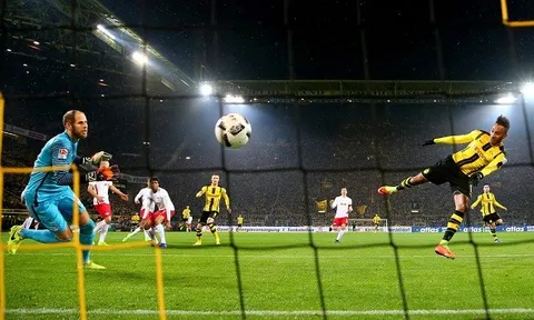Chùm ảnh: Dortmund nhọc nhằn vượt qua hiện tượng RB Leipzig