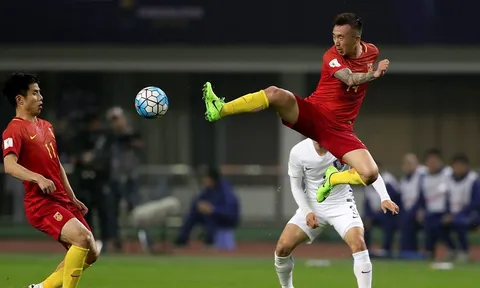 Chùm ảnh: Gã đầu bạc tung độc chiêu, Trung Quốc le lói hy vọng World Cup