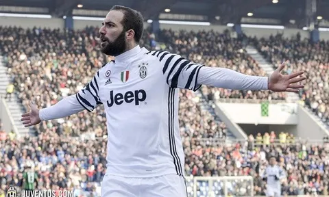Chùm ảnh: Higuain tỏa sáng, Juve vững ngôi đầu Serie A