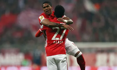 Chùm ảnh: Lahm giải nghệ, Bayern vào tứ kết cúp Quốc gia Đức