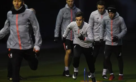 Chùm ảnh: M.U và Liverpool chuẩn bị thế nào trước đại chiến nước Anh?